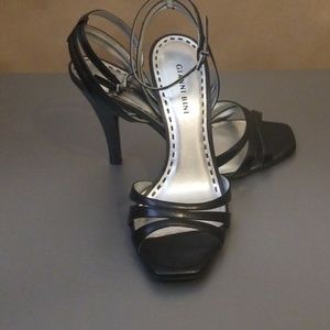 Gianni Bini Heels Size 8 1/2
